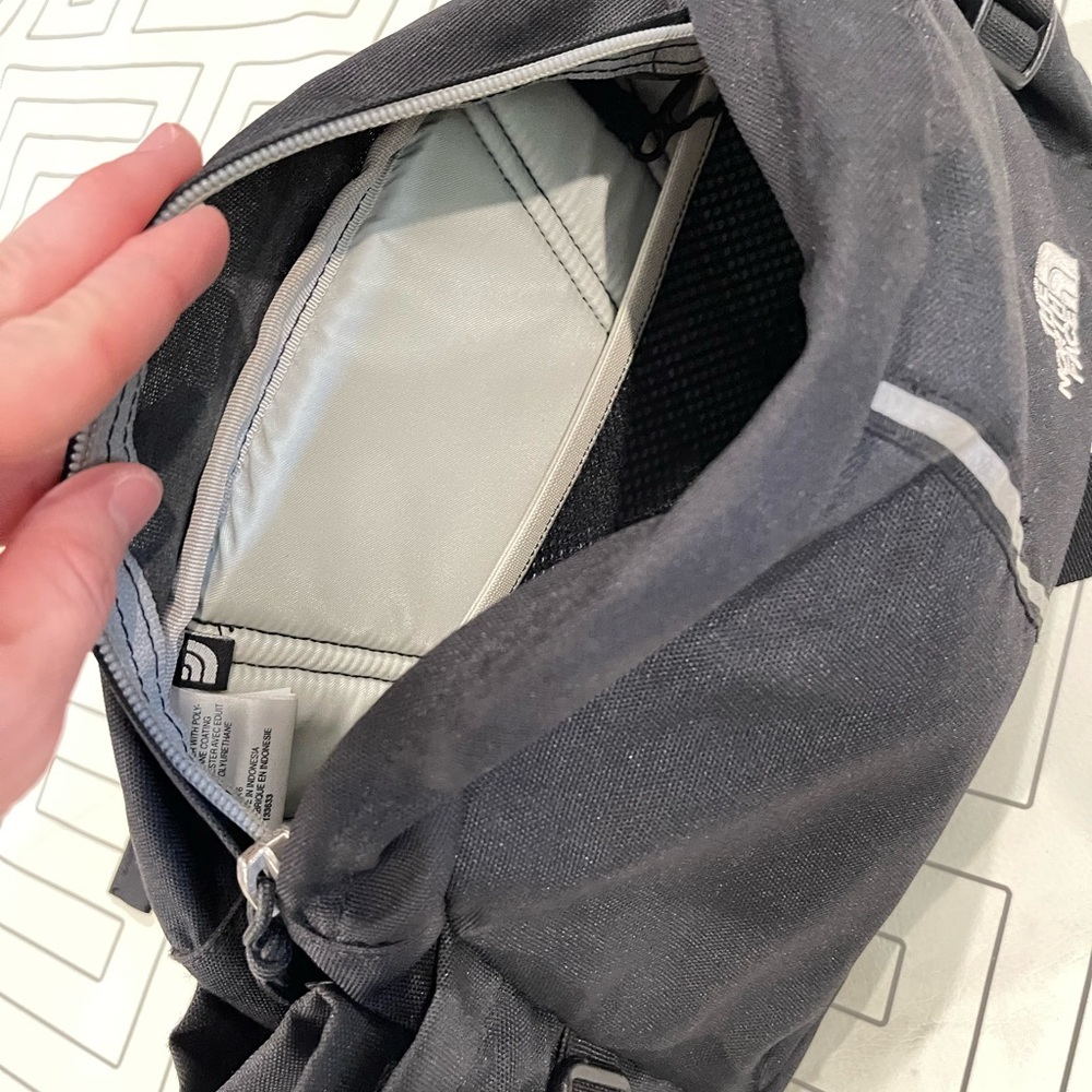 The North Face Waist Belt Bag - Picture 9 of 10